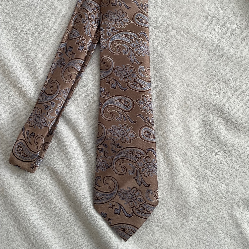 Stafford Paisley Silk Neck Tie